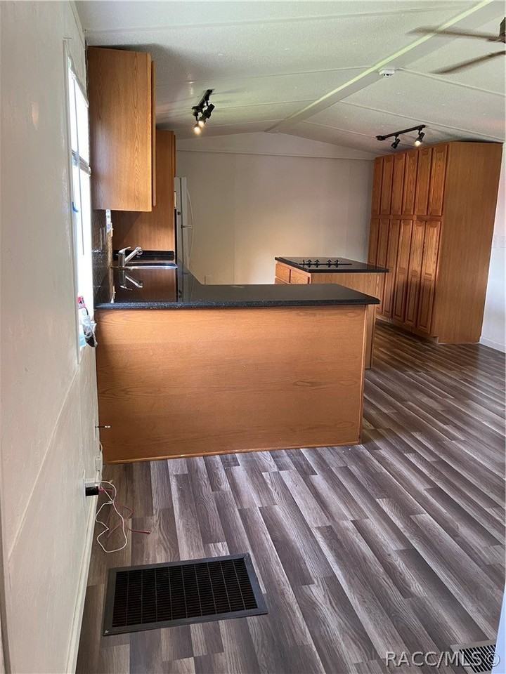 10056 Sw 155th St - Photo 3 of 12