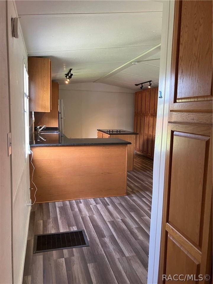 10056 Sw 155th St - Photo 6 of 12