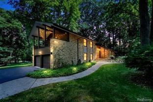 7388 Lindenmere Dr - Photo 1 of 1