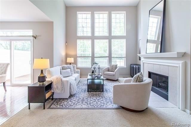 1286 Alameda Blvd - Photo 3 of 35