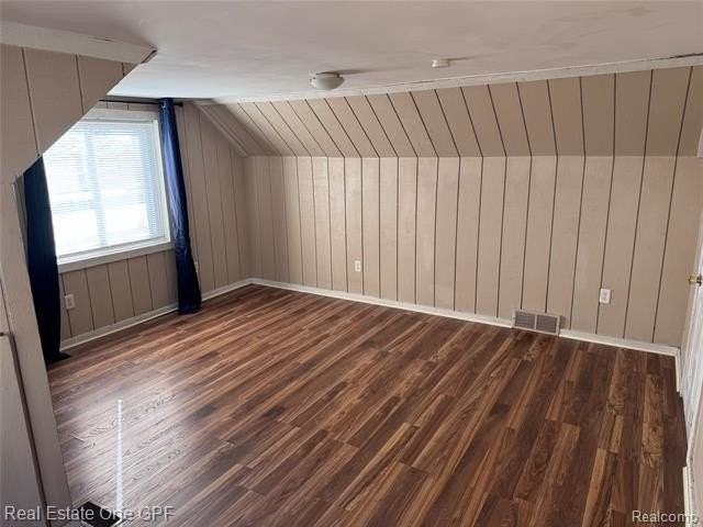 11508 Nagel St - Photo 5 of 17