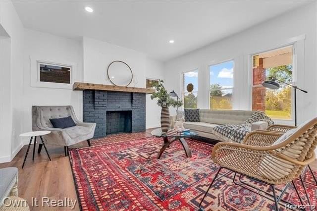 1972 Virginia Park St - Photo 4 of 24
