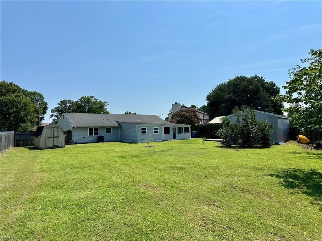 5113 Sammy St - Photo 3 of 41