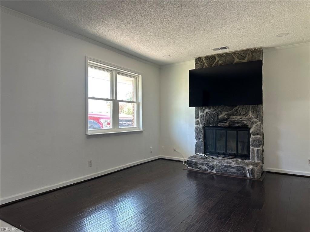 5113 Sammy St - Photo 5 of 41