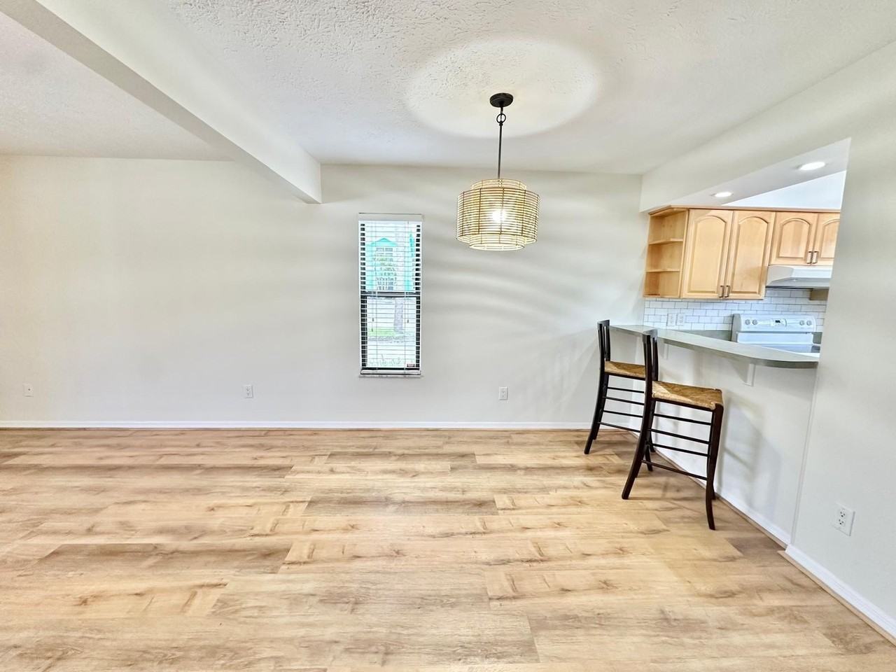 13509 S Indian River Dr #406 - Photo 7 of 24