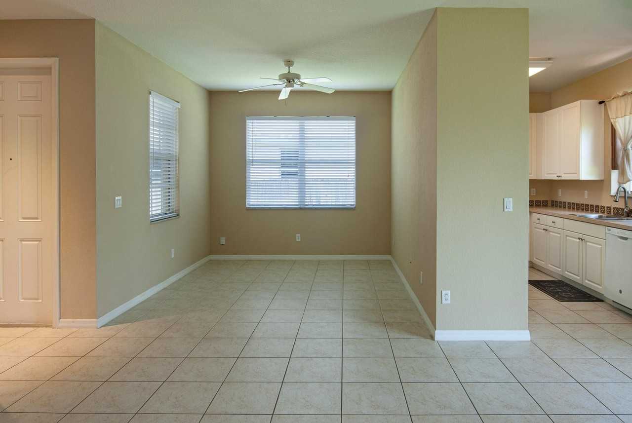 9851 E Verona Cir - Photo 5 of 37