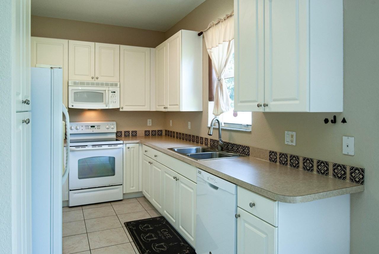 9851 E Verona Cir - Photo 6 of 37