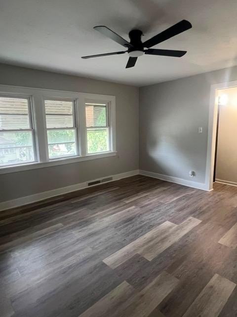 1022 S 4th St - Photo 4 of 10