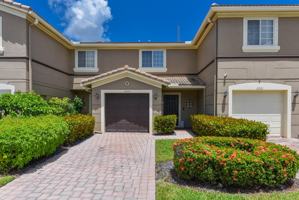 featured image of 2205 Sw Marshfield Ct #2205
