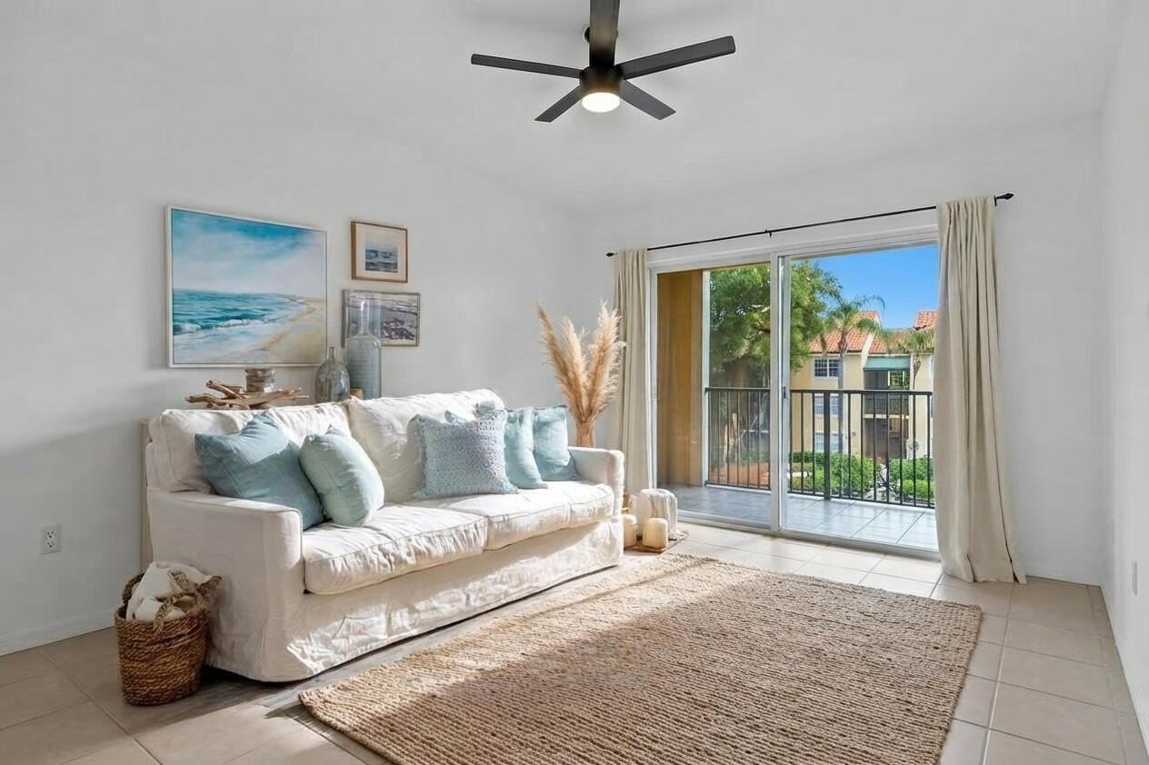 135 Yacht Club Way #305 - Photo 3 of 25