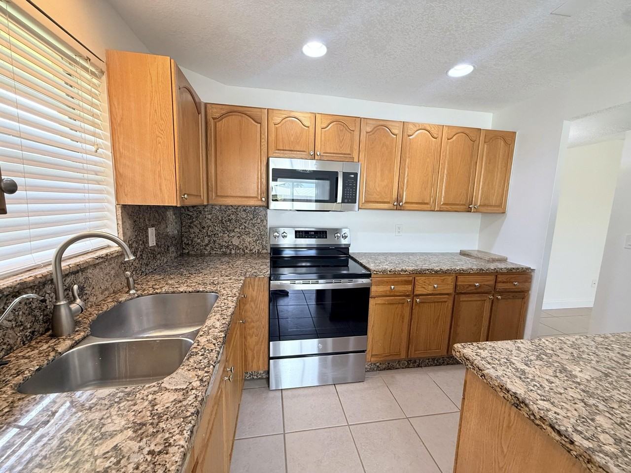 3324 Se Jefferson St #3324 - Photo 6 of 27