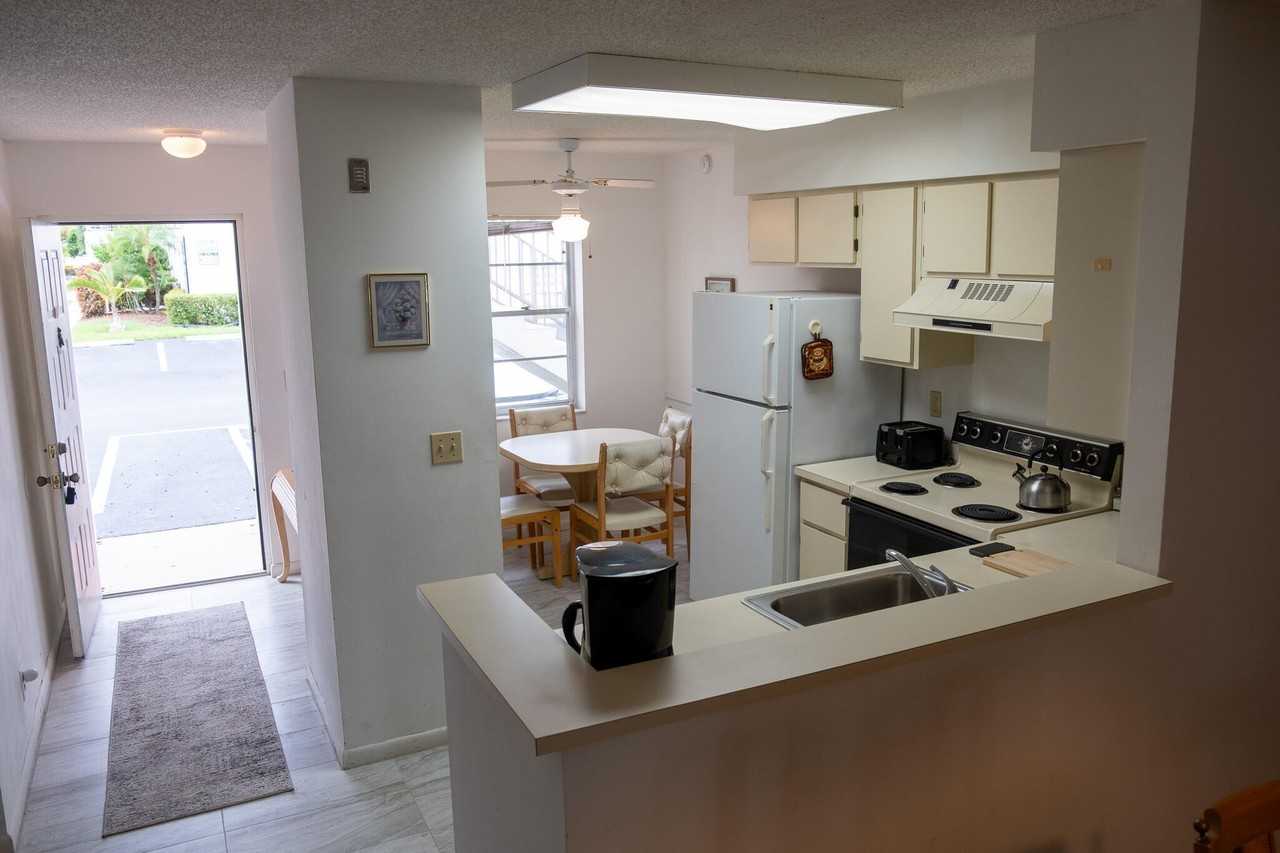 14896 Bal Moral Ln #104 - Photo 6 of 29