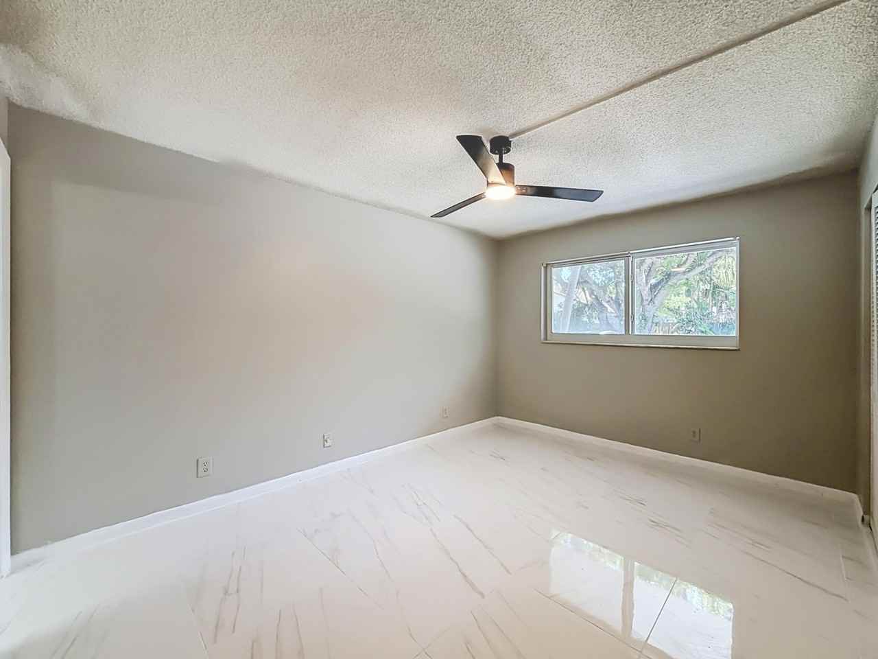 207 Tropic Isle Dr #1130 - Photo 7 of 50