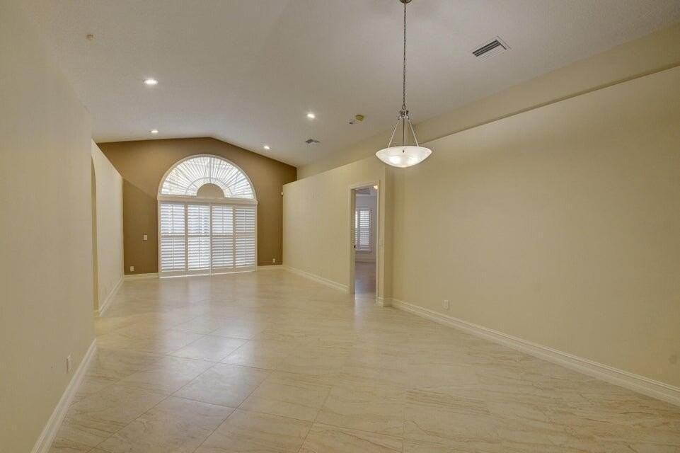 18967 Treble Ln - Photo 5 of 40