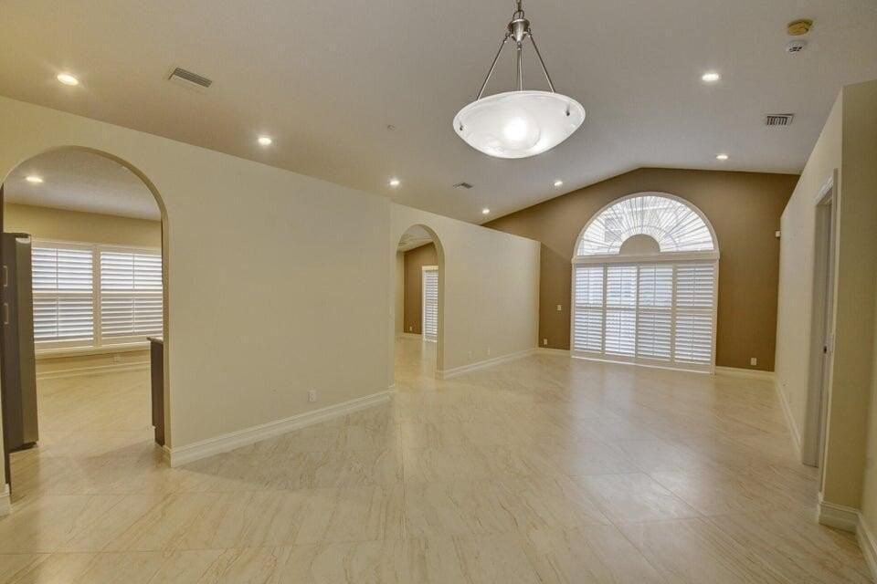 18967 Treble Ln - Photo 7 of 40