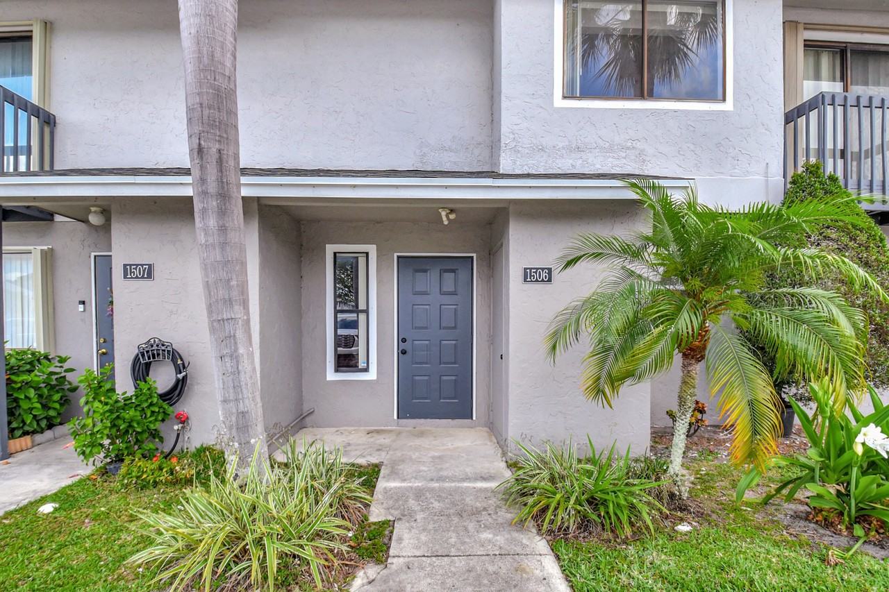 1506 Wharf Ln #1506 - Photo 2 of 26