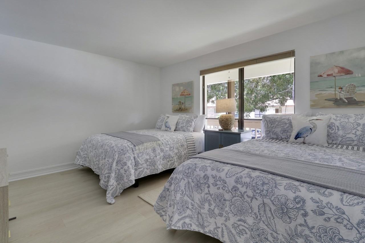 606 Brackenwood Cv - Photo 6 of 42