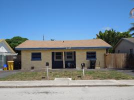 featured image of 1416 S M St #1