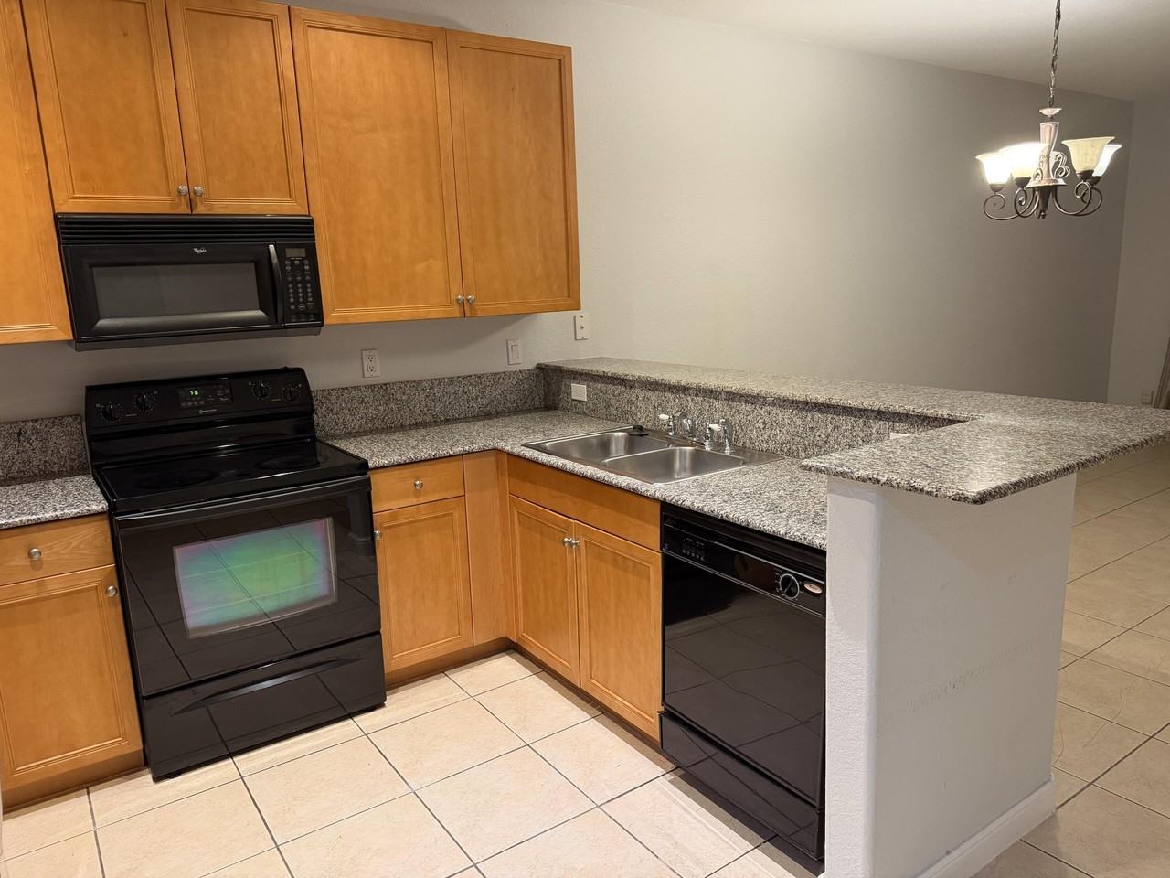 4673 Sw 75th Way - Photo 2 of 21