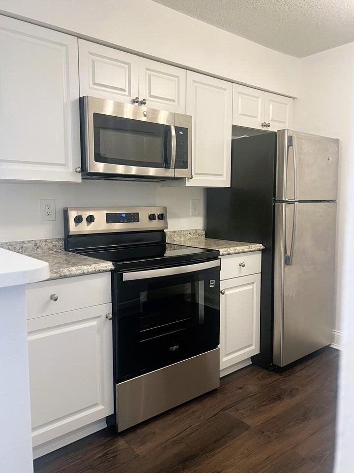 6030 Indrio Rd #5 - Photo 4 of 4
