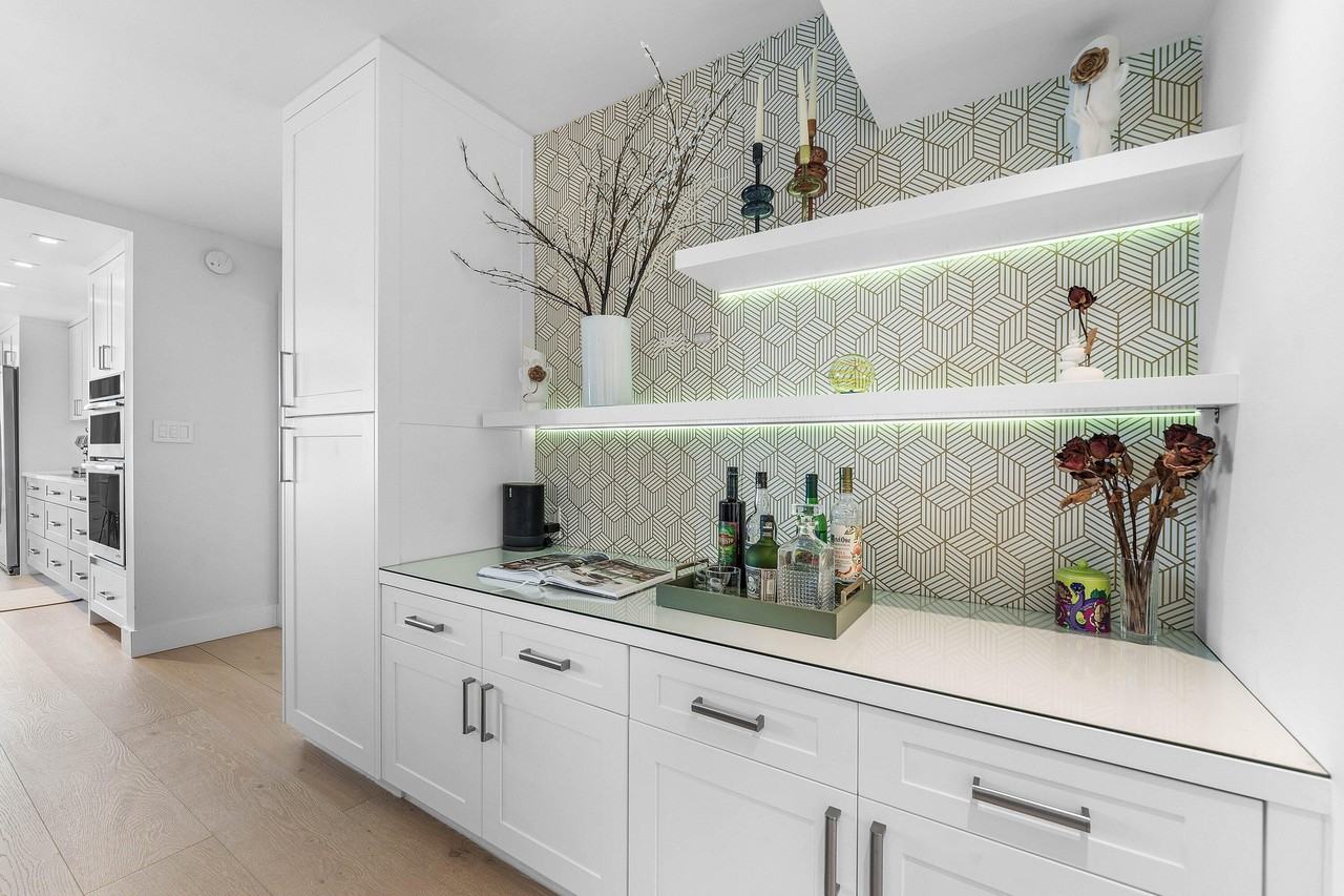 500 S Ocean Blvd #1504 - Photo 5 of 45