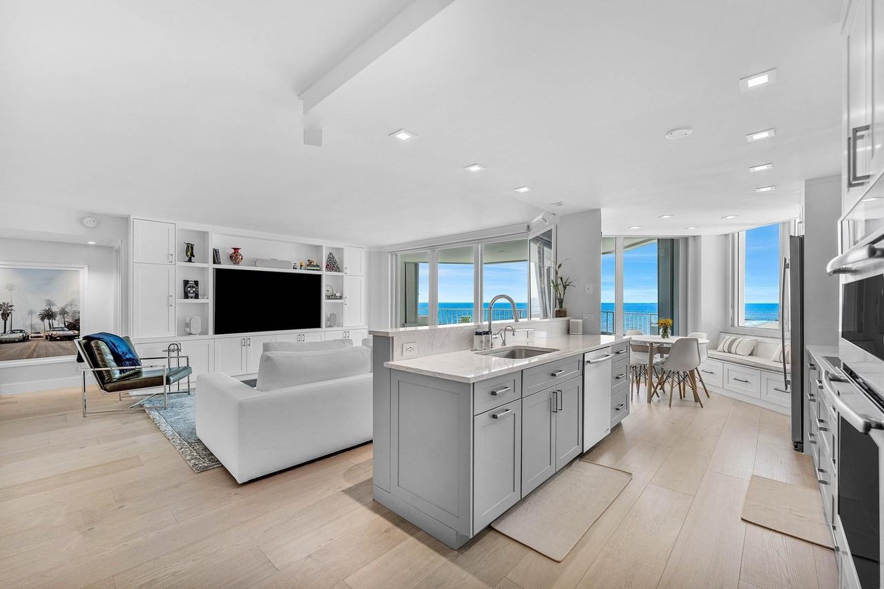 500 S Ocean Blvd #1504 - Photo 7 of 45