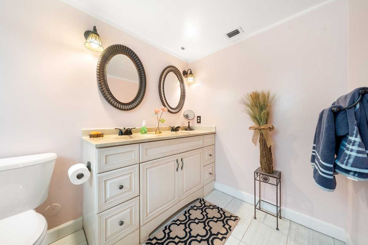 2504 Antigua Ter #O1 - Photo 7 of 13