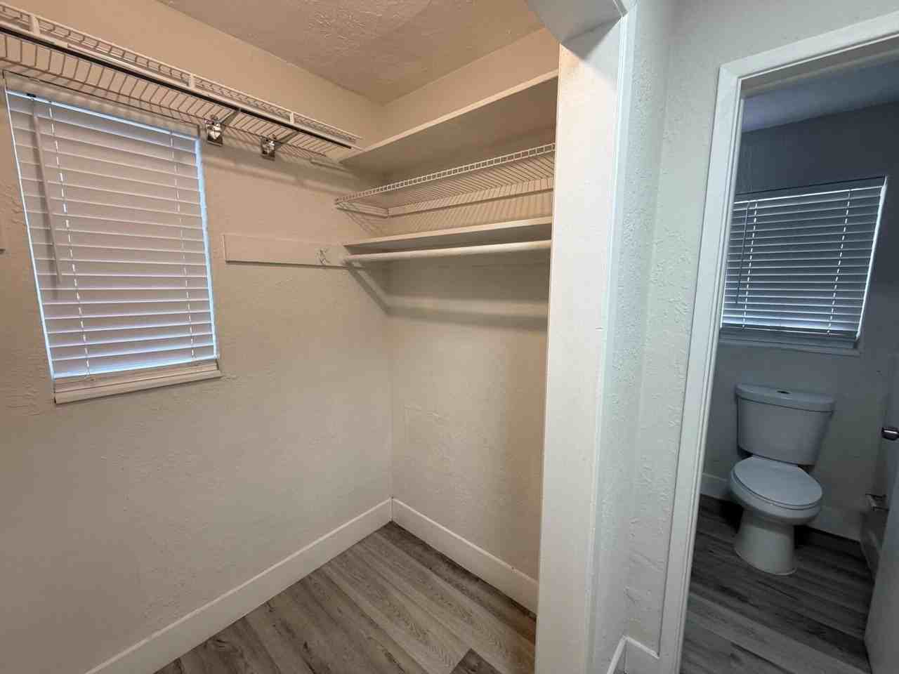 412 Sunset Dr #11 - Photo 5 of 9
