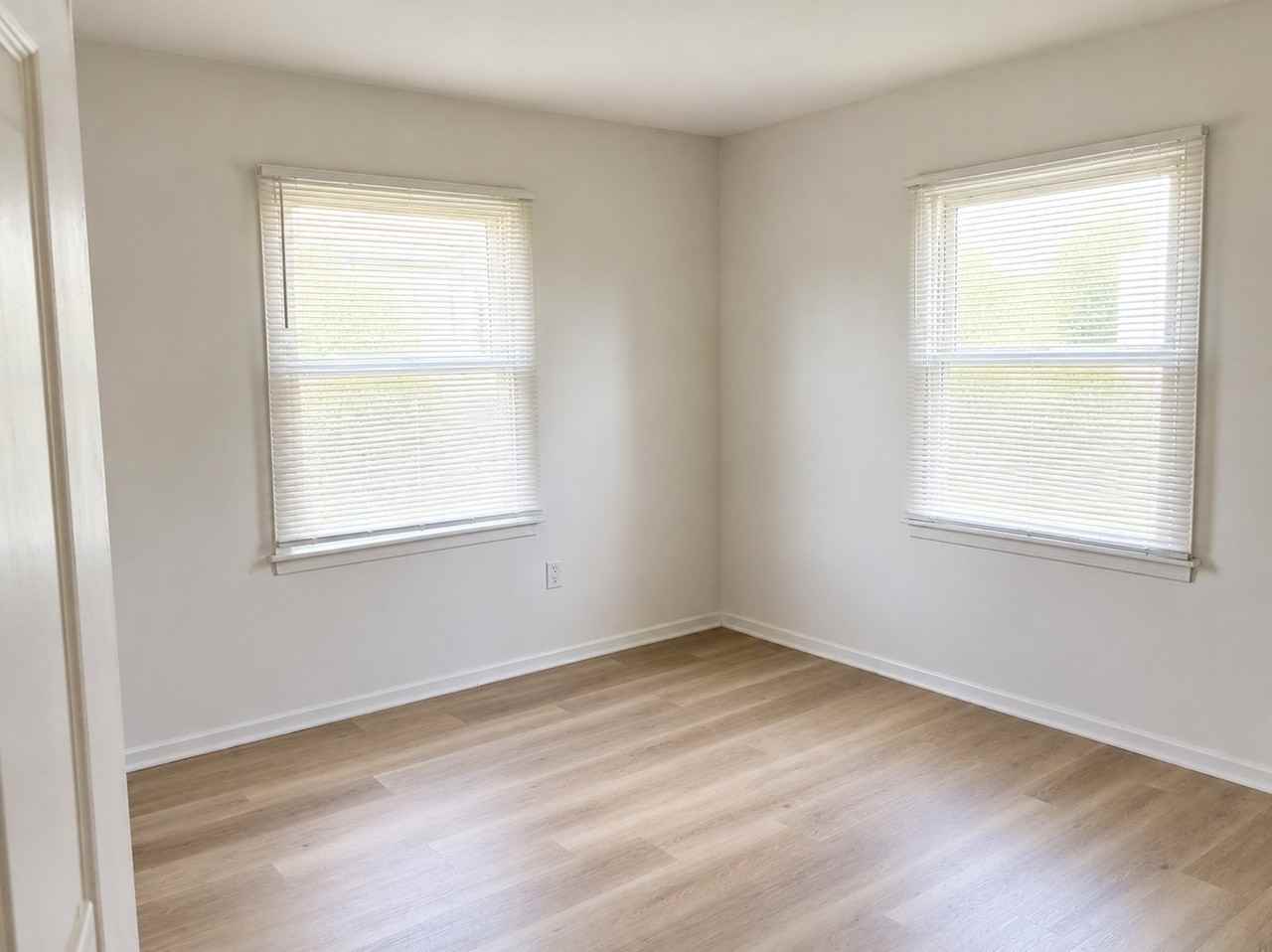 55 Bloomfield Ln - Photo 6 of 9