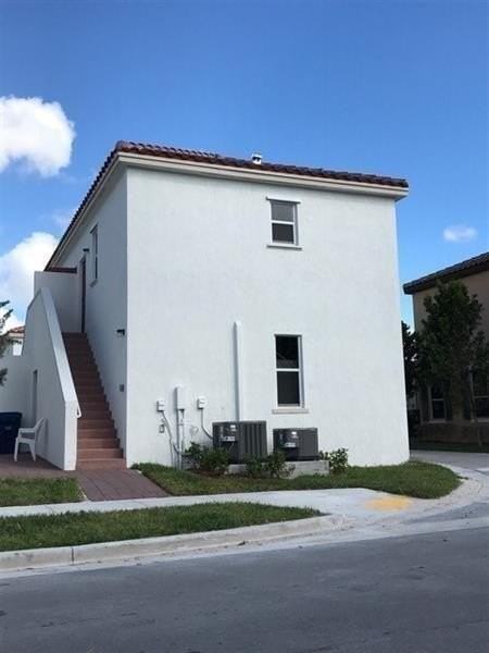 16954 Sw 90th St - Photo 2 of 22