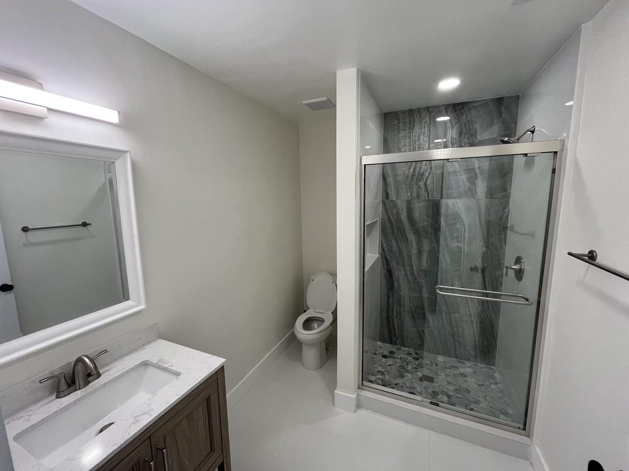 120 W 22nd St - Photo 7 of 9