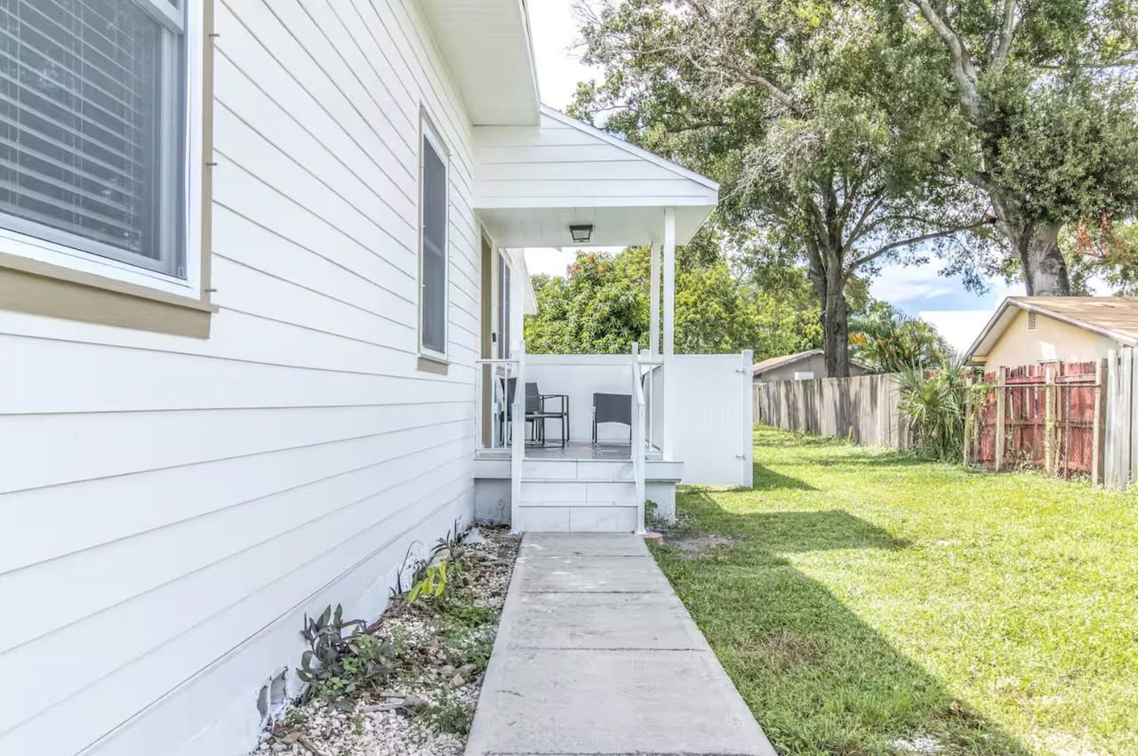 1606 N Habana Ave #B - Photo 2 of 13