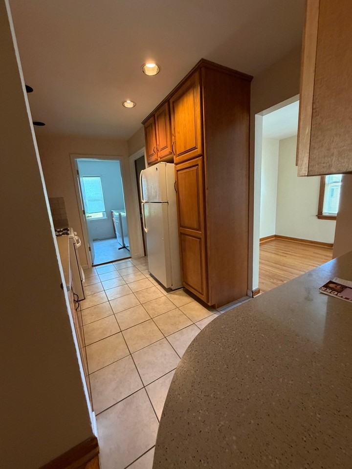 10310 Millwood Ave - Photo 6 of 10