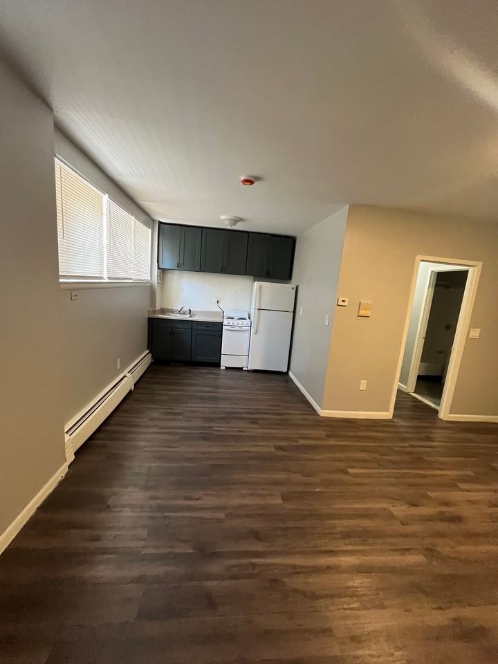 30 Gillett St #1B - Photo 2 of 6