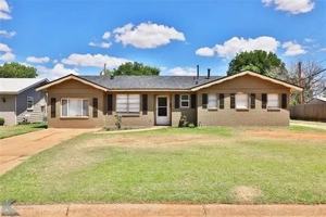 featured image of 2317 Glendale Dr