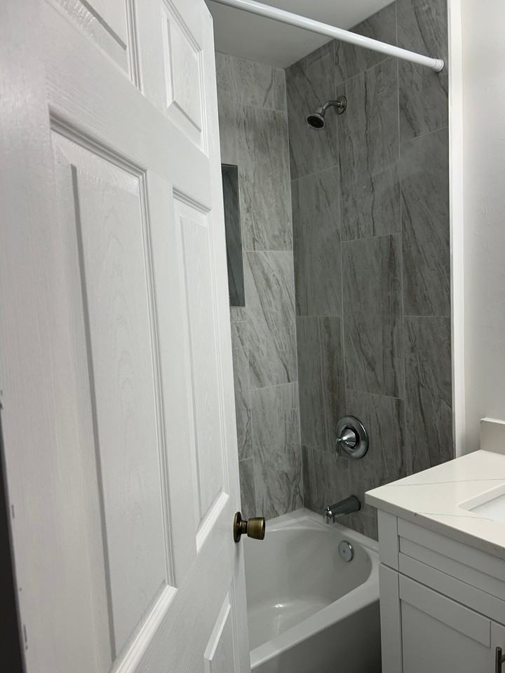 414 Miramar Rd - Photo 7 of 7