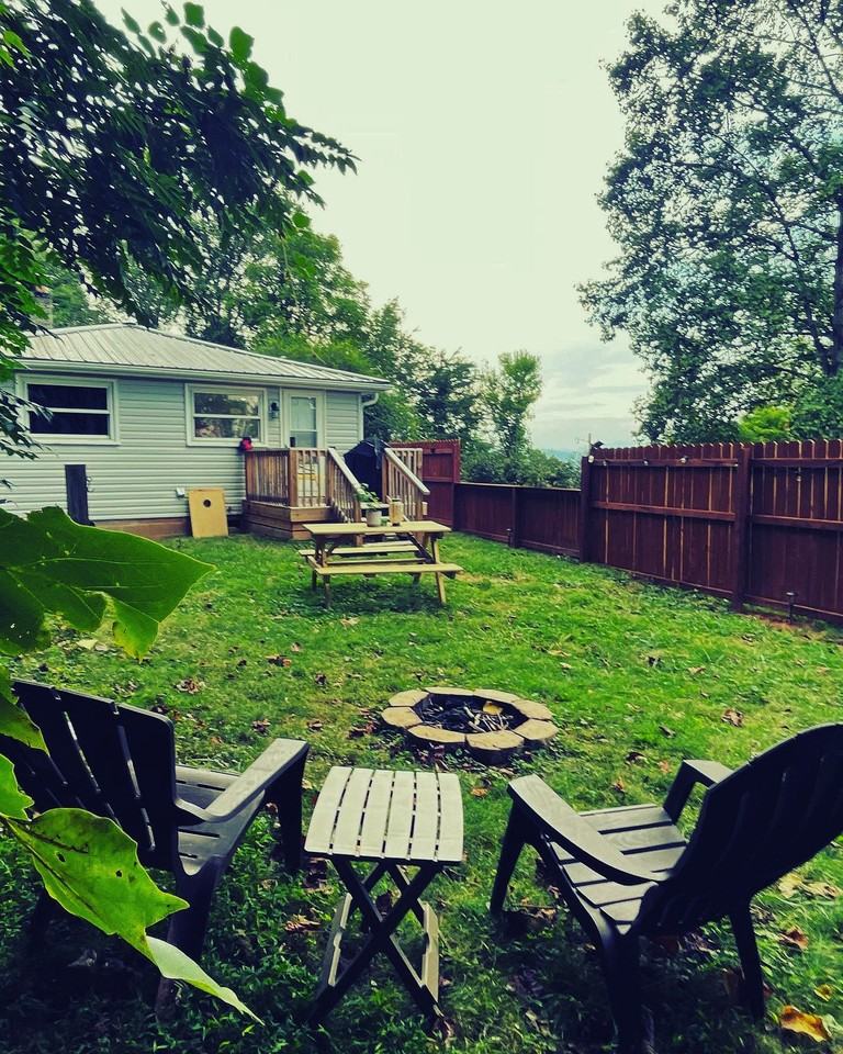 255 Cedar Hill Rd - Photo 2 of 7
