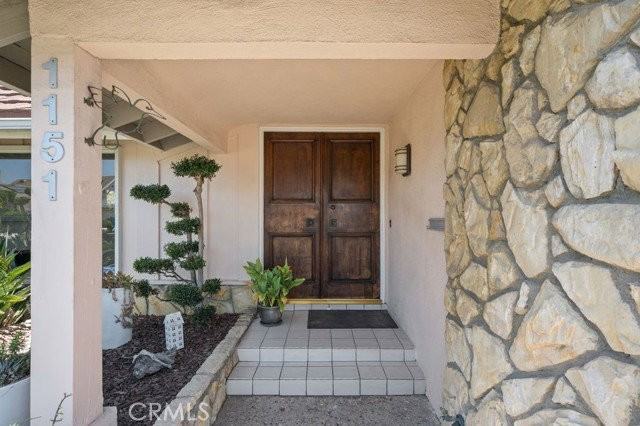 1151 Oakfair Ln - Photo 2 of 8
