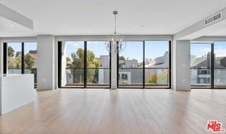 1621 Malcolm Ave #401 - Photo 4 of 8