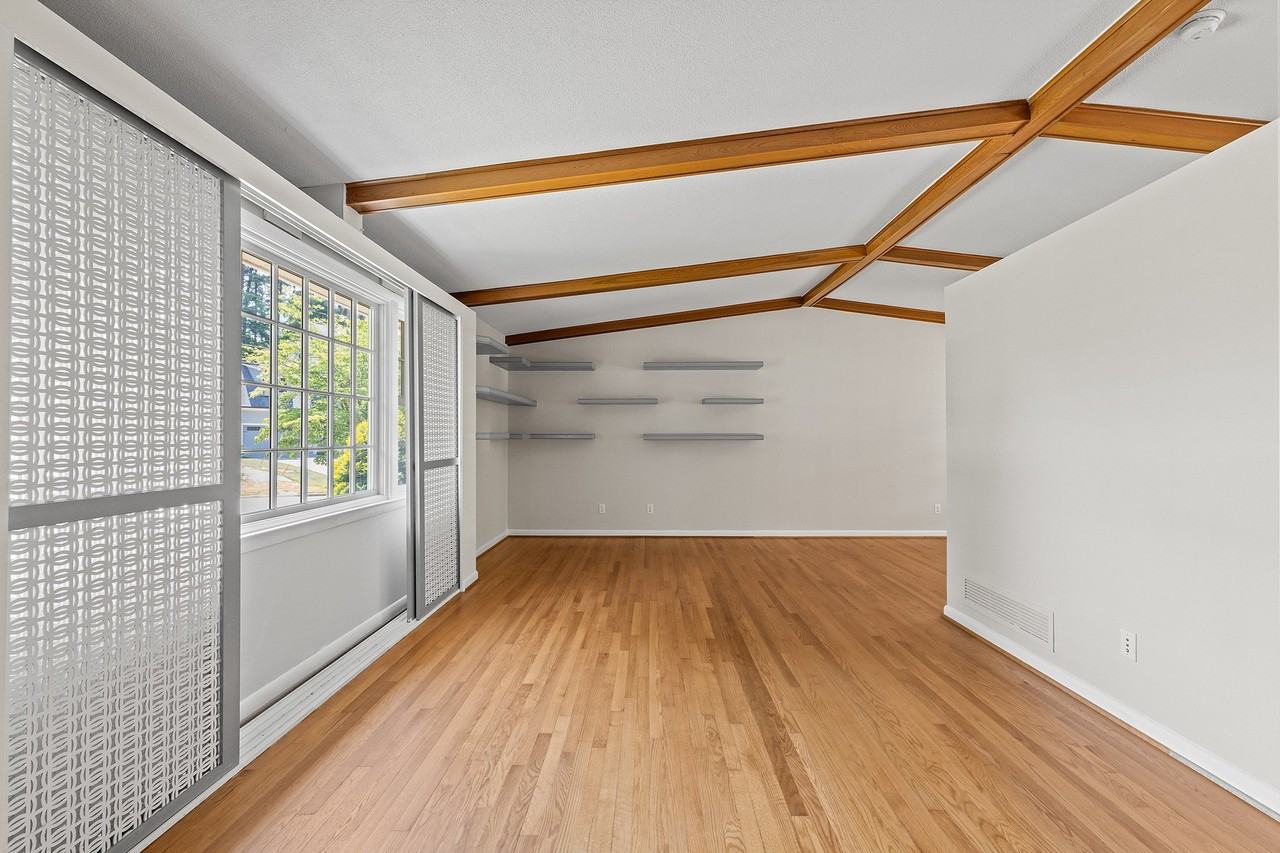 1101 Gunnison Pl - Photo 5 of 18