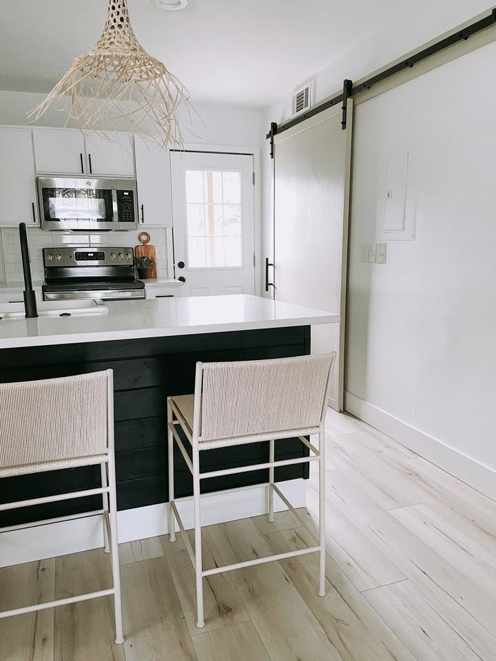 525 6th Ave S - Photo 2 of 19