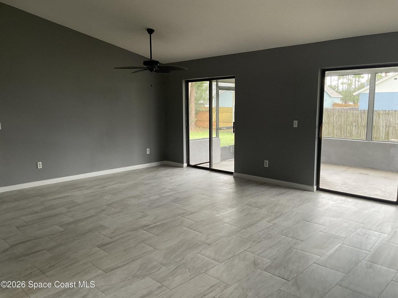 1712 Valcourt St Nw - Photo 7 of 50