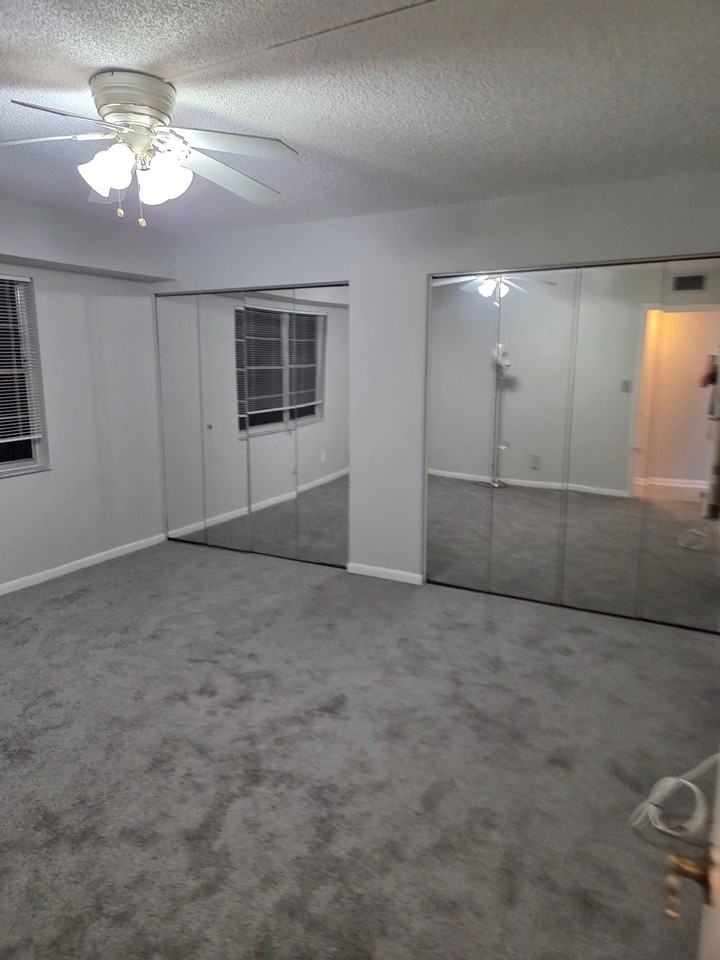 3001 W Rolling Hills Cir #603 - Photo 4 of 15