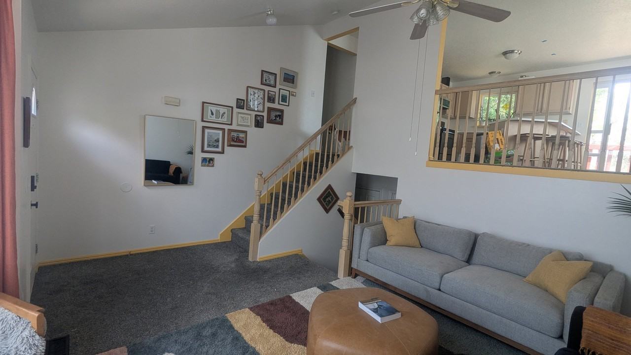 5557 S Walden Glen Dr - Photo 3 of 11