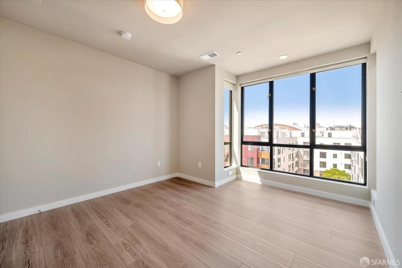 1603 15th St #502 - Photo 5 of 26