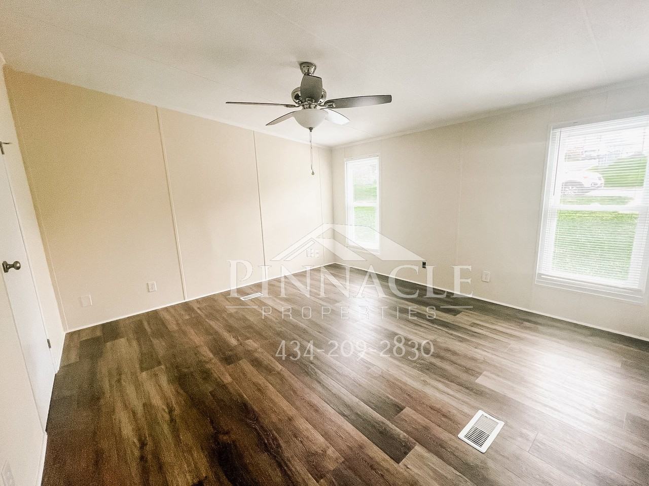 900 Rockbridge Ave - Photo 7 of 20