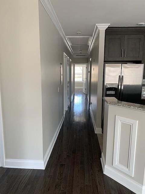 207 Seeley Ave - Photo 3 of 6