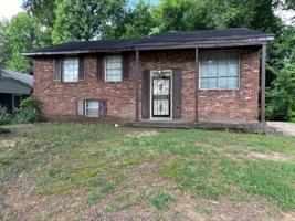featured image of 3413 Justine St
