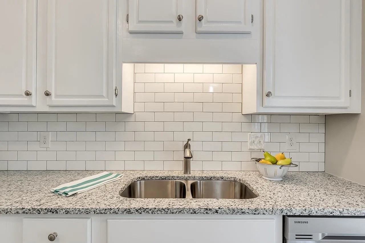 125 Skylark Way - Photo 4 of 20