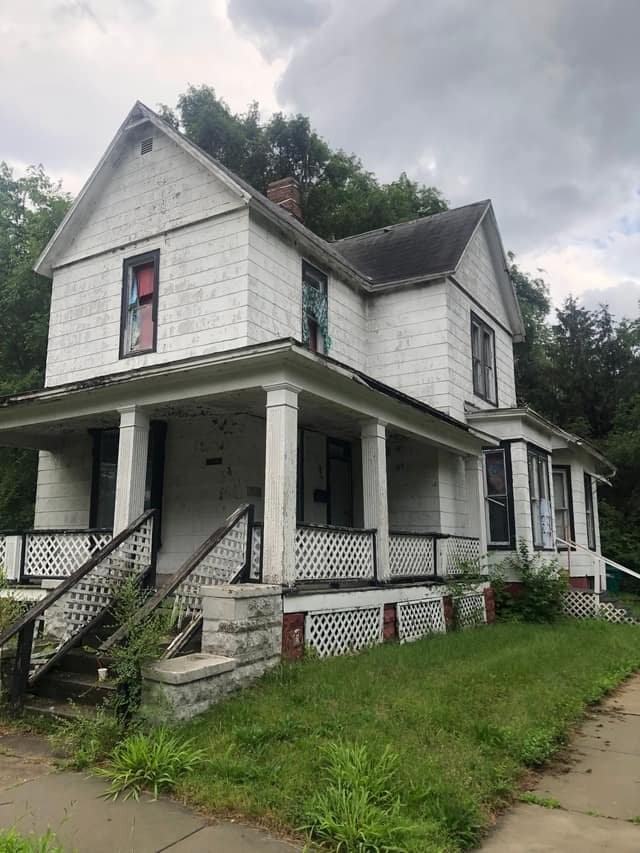 1103 E Prairie St - Photo 2 of 18